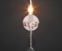 Бра 10107/1 глянцевый белый/прозрачный хрусталь сн/пр