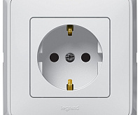 Cariva Розетка 1-ная с/з бел 773659