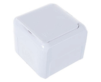 Quteo IP44 Розетка с/з и крышкой бел 782321