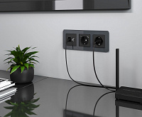 Веркель Рамка на 3 поста (графит/стекло) W0032440