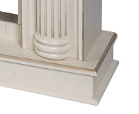 Каминокомплект: Очаг Royal Thermo Aurora RTFP/P-AR60LS, портал Olympia 60 слоновая кость