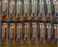 Нож с выдвижным лезвием 18 мм, металллический корпус