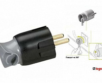 Вилка Элиум черная 2Р+Е, 16А, с поворотным механизмом, пластик