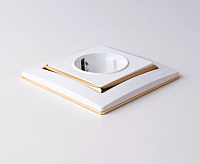 Веркель Рамка на 1 пост (Shabb белый/золото) WL03-Frame-01-white-GD / W0011933