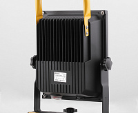 Прожектор светодиодный переносной с зарядным устройством 30W 6400K IP65 LL-913