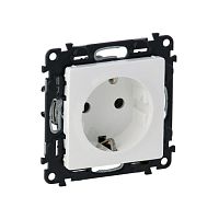 Valena LIFE Розетка 1-ная с/з со шторками безвинт зажим бел 753420