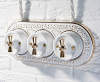 Рамка на 3 поста (белое золото) WL70-frame-03