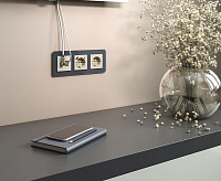 Веркель Рамка на 3 поста (графит/стекло) W0032440