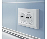 Веркель Розетка 2-ая с/з (белый) WL01-SKG-02-IP20