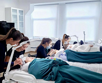 Настольная лампа Artstyle TL-402W