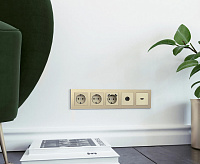 Веркель Рамка на 5 поста (шампань алюминий) W0051711