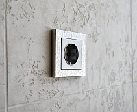 Веркель Розетка 1-ая с/з (cеребряный рифленый) WL09-SKG-01-IP20 / W1171009