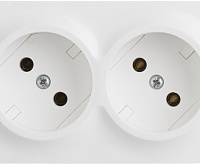 Quteo Розетка 2-ная б/з угол 45 гр бел 782212