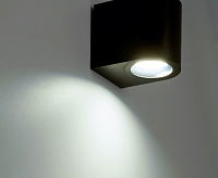Настенный светильник 15W 230V GU10 IP54 черный DH014-P