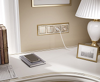 Веркель Рамка на 4 поста (золото/белый) W0041429