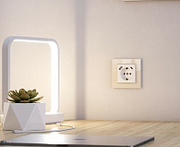 Веркель Рамка на 1 пост (молочный/стекло) W0011141 сн/пр